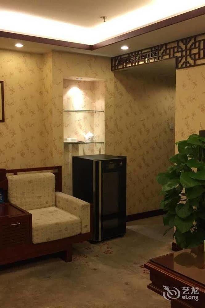 Desheng Hotel Beijing Exterior photo